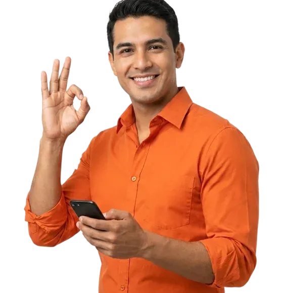 Colaborador accediendo a su anticipo de quincena desde el teléfono